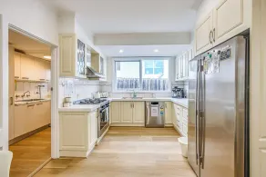 StayAU Pet-Friendly 4BR Retreat in Balwyn North - Privat køkken
