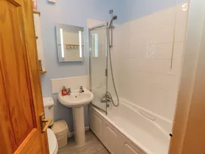 Bluebells - Bathroom