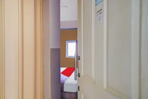 RedDoorz at Fortune Hotel Jalan Walanda Maramis Manado - Habitación