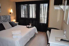Hotel Sanchez - Værelse