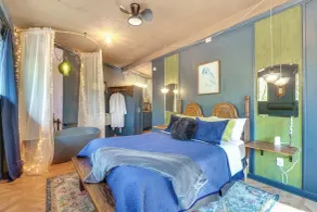 Grill & Rooftop Deck: Cozy Hideaway in Garfield - Innvendig