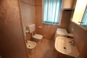 Wonderful attic flat with sea view - Banheiro