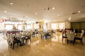 Hongyi Hotel Wuhan University - Restaurant