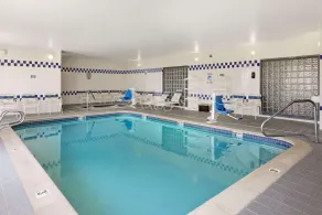 Baymont by Wyndham Golden/Red Rocks - Piscine