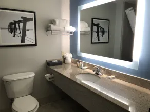 La Quinta by Wyndham PCB Coastal Palms - Salle de bain
