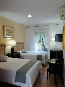 Hostal Alhaja Playa - Chambre