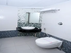 Townhouse Malabar Illam Kochi - Bad