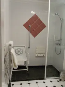 Holiday Inn Manchester West by IHG - Room