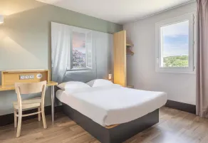 B&B HOTEL Salon de Provence - Camera