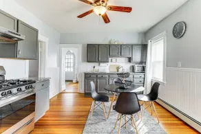 5 Mi to Brown U: Pet-friendly Apt, Walk to Dining! - Innvendig