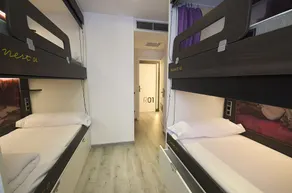Free Hostels Barcelona - Rom