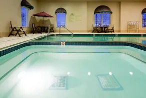 Holiday Inn Express Hotel & Suites Oshkosh - State Route 41 by IHG - Piscine