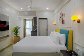 Urban Suites by BluSalzz near JECC, Jaipur - Chambre