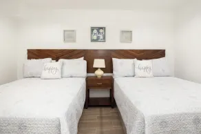 La Casa de Paz Hotel - Room