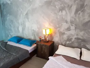 Confetti House - Room