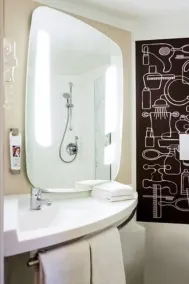 ibis Coventry Centre - Baño