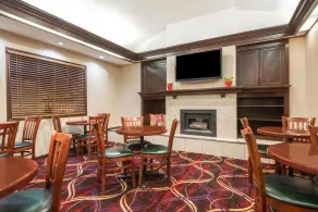 Hawthorn Extended Stay by Wyndham Dayton - Hall