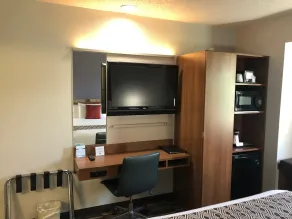 Microtel Inn & Suites by Wyndham Pittsburgh Airport - Chambre