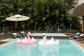 Rydges Camperdown - Pool