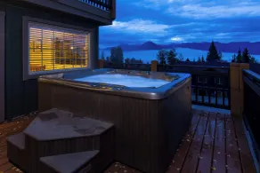 Whispering Pines 3BR Townhouse Views and private Hot Tub - Pool