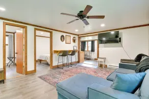 Cozy Catskills Cabin - 12 Mi to Windham Mountain! - Innvendig