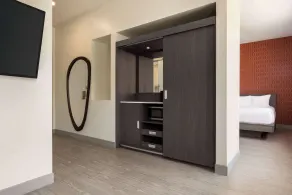 The Orbit Hotel, Trademark Collection by Wyndham - Chambre