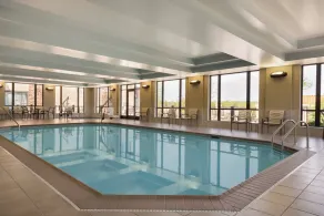 Holiday Inn Chicago Schaumburg by IHG - Pool
