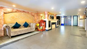 HANZ Minh Thu Hotel Tan Binh - Recepción