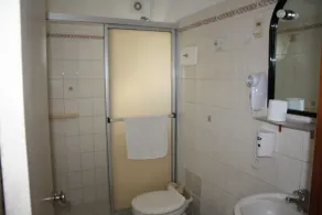Hotel Village - Baño
