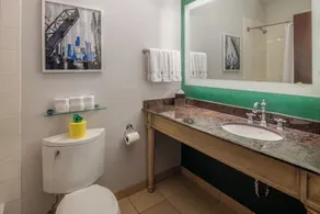 Staypineapple, An Iconic Hotel, The Loop - Baño