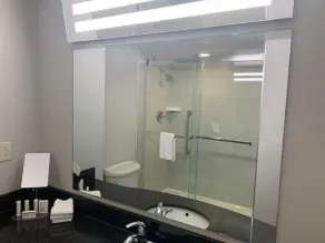Courtyard by Marriott London - Salle de bain