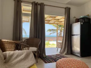 Casita Del Mar Oceanfront Romantic Retreat In Islote - Habitación