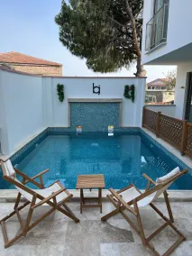 Boja Küçükköy - Pool