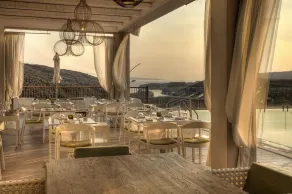 Salvator Villas & Spa Hotel - Restaurant