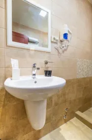 Hotel Gold Tower - Baño