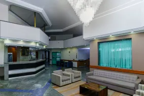 Hotel Augusta Boulevard - Réception