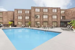 Days Inn by Wyndham Fallsview - Piscine