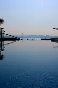 Best Western Premier Hôtel du Vieux-Port - Pool
