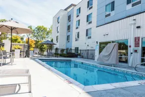 TownePlace Suites by Marriott Portland Beaverton - Piscine