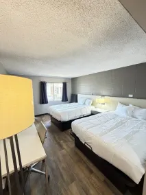 Deluxe Inn - Værelse