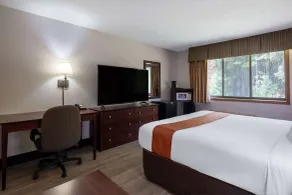 Travelodge by Wyndham Merrill - Rum
