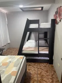 Cozy Downtown Alajuela / 5min from Airport - Room