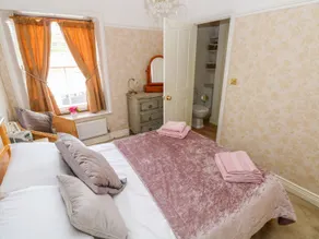 Castle School House - Room