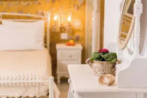 Hamam Suites Portou - Rom