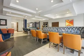 Holiday Inn Express Pembroke by IHG - Restaurant