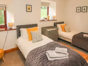 The Arches Larklands - Room