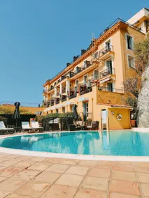 Hôtel La Pérouse - Piscine