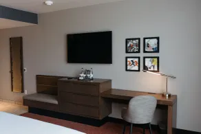 Revel Hotel Des Moines Urbandale, Tapestry Collection by Hilton - Chambre
