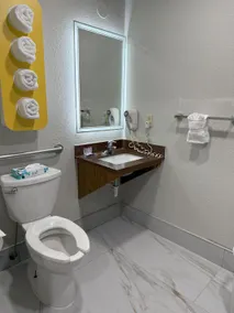 TownHouse Extended Stay Hotel Downtown - Salle de bain