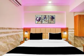 Collection O Ahmedabad Airport Formerly Hotel Runway Inn - Rom